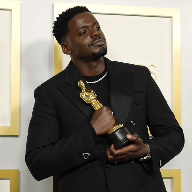 los angeles, california – april 25 daniel kaluuya, winner of actor in a supporting role for judas and the black messiah, poses in the press room during the 93rd annual academy awards at union station on april 25, 2021 in los angeles, california photo by chris pizzello poolgetty images