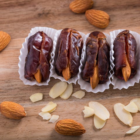 Food, Almond, Nut, Dried fruit, Ingredient, Cuisine, Nuts & seeds, Mixed nuts, Dish, Pecan, 