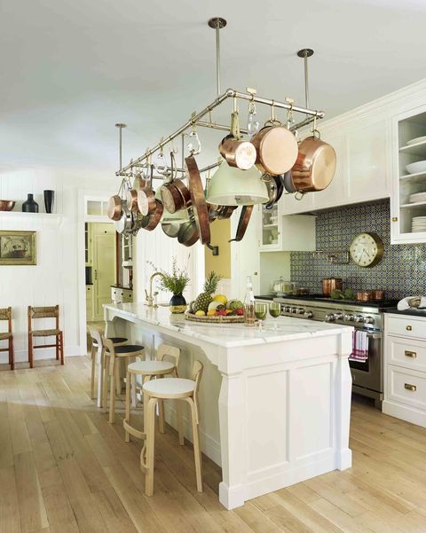 48 Best White Kitchen Ideas 2022, Hanging Cabinets Over Kitchen Island