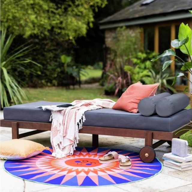 best garden day bed — 17 outdoor daybeds for ultimate relaxation