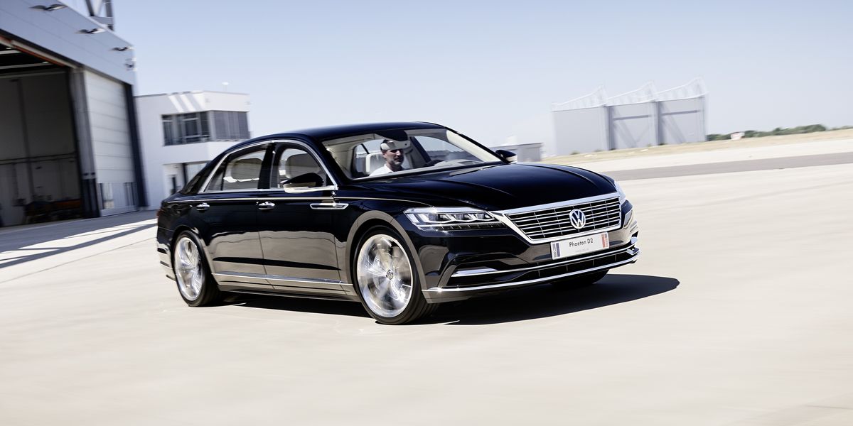 This Is the Second-Generation VW Phaeton That Never Got Built