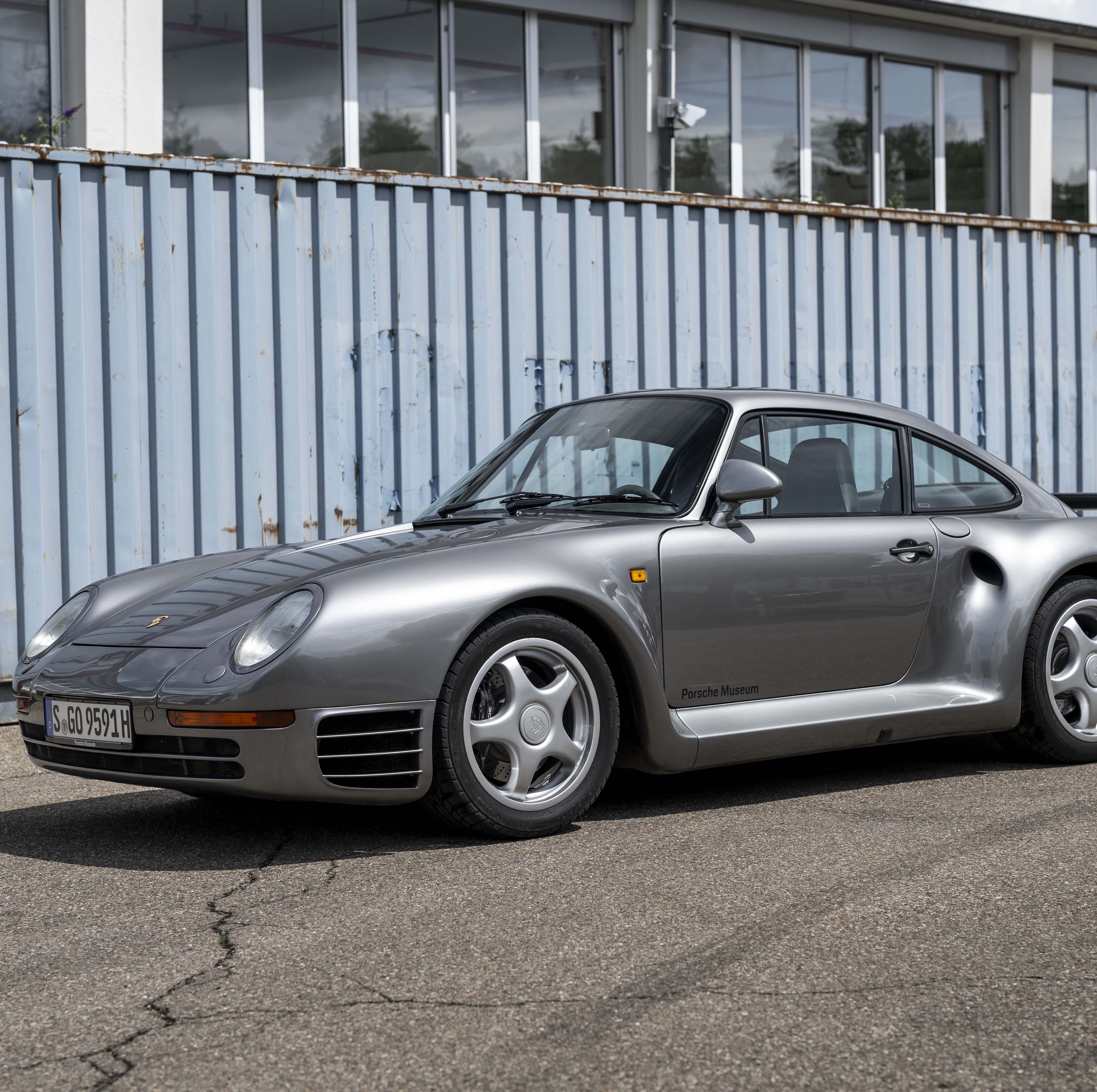 The Porsche 959 Is Not the Car You Think It Is