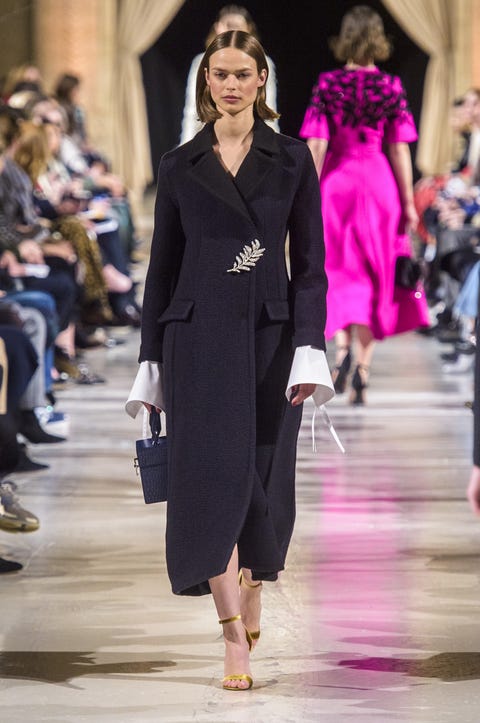 Looks From Oscar de la Renta Fall 2018 NYFW Show – Oscar de la Renta ...