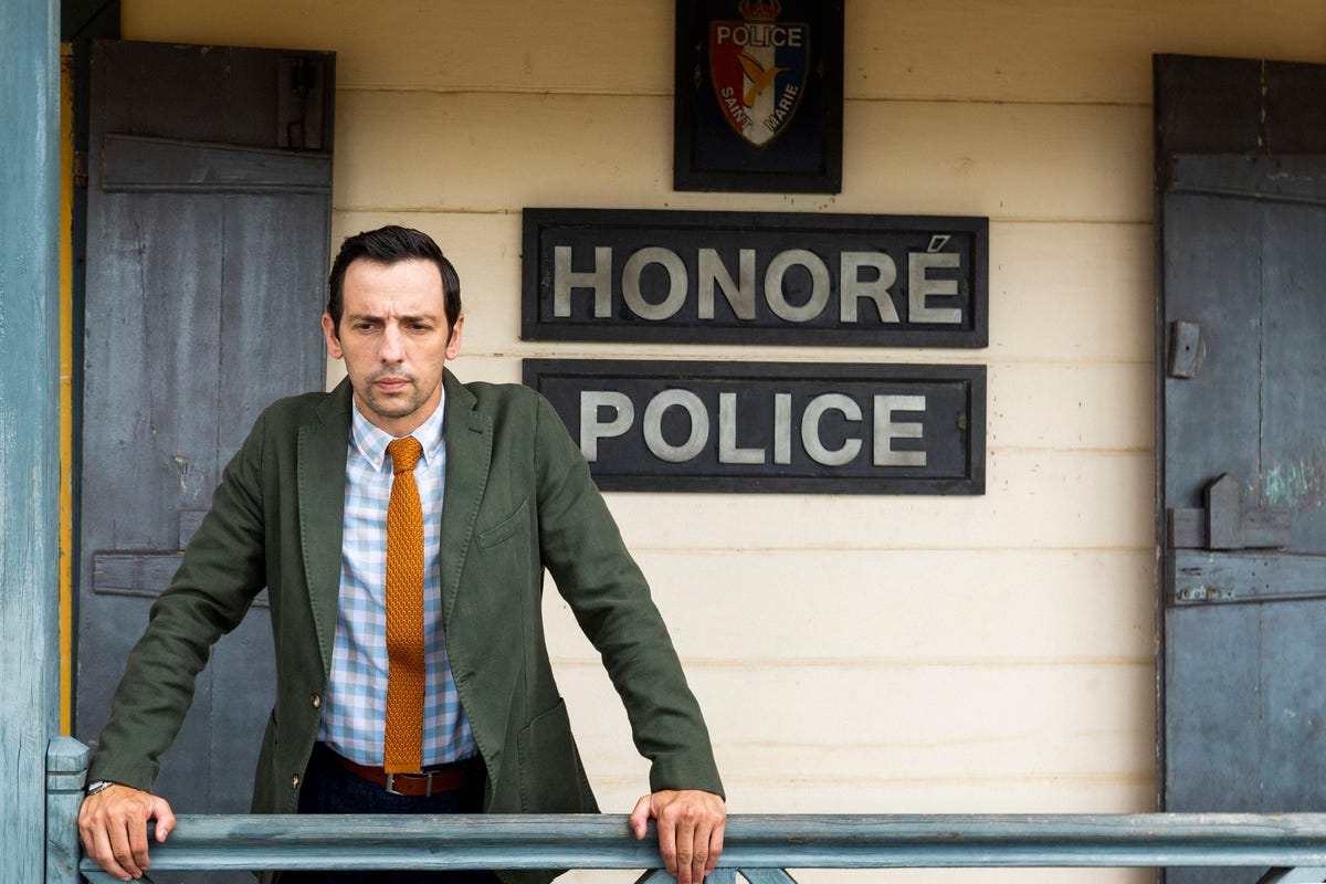 Death in Paradise's Ralf Little makes his debut as Neville Parker