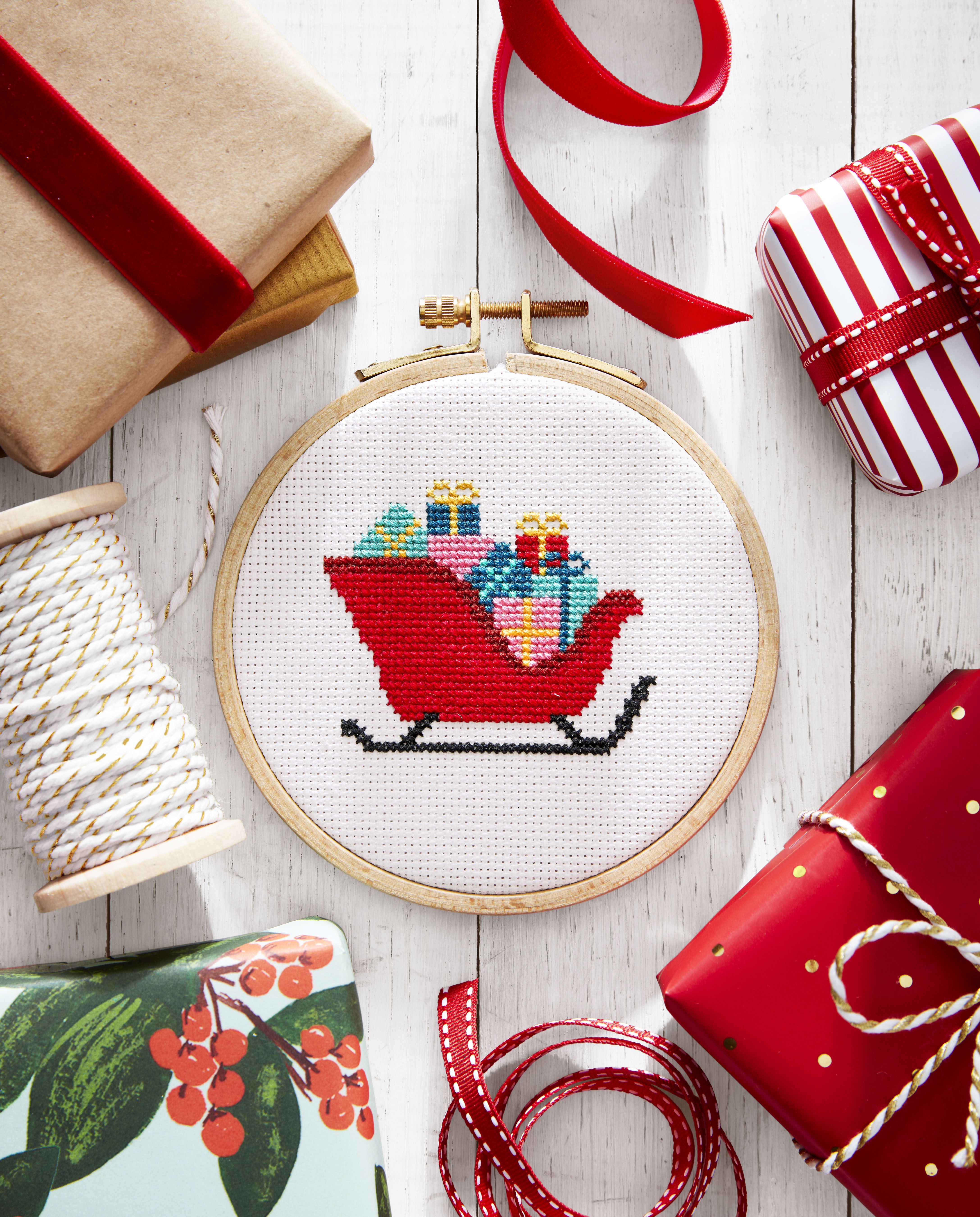 Christmas Cats Counted cross stitch pdf pattern Christmas eve Digital cross stitch chart Christmas sleigh PDF cross stitch pattern
