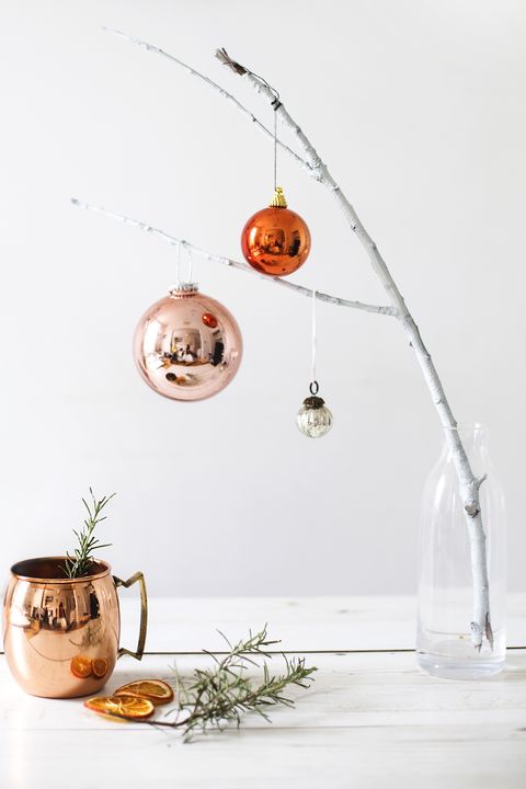 20+ Easy DIY Christmas Decorations - Homemade Ideas for Holiday Decorating