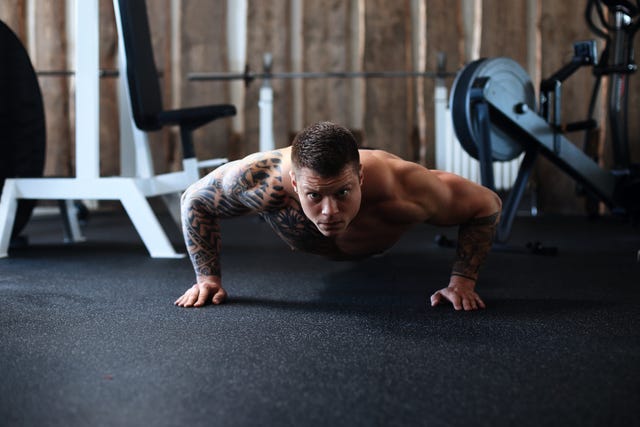 You Can Crush This Two-Move Bodyweight Workout Anywhere