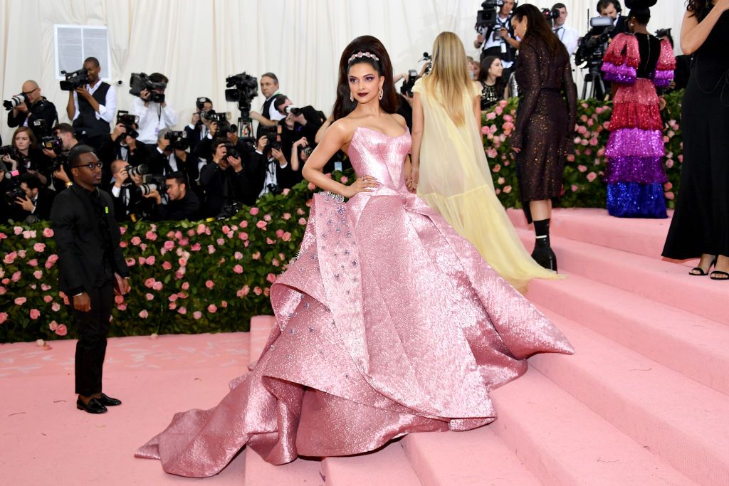 met gala pink dress 2019