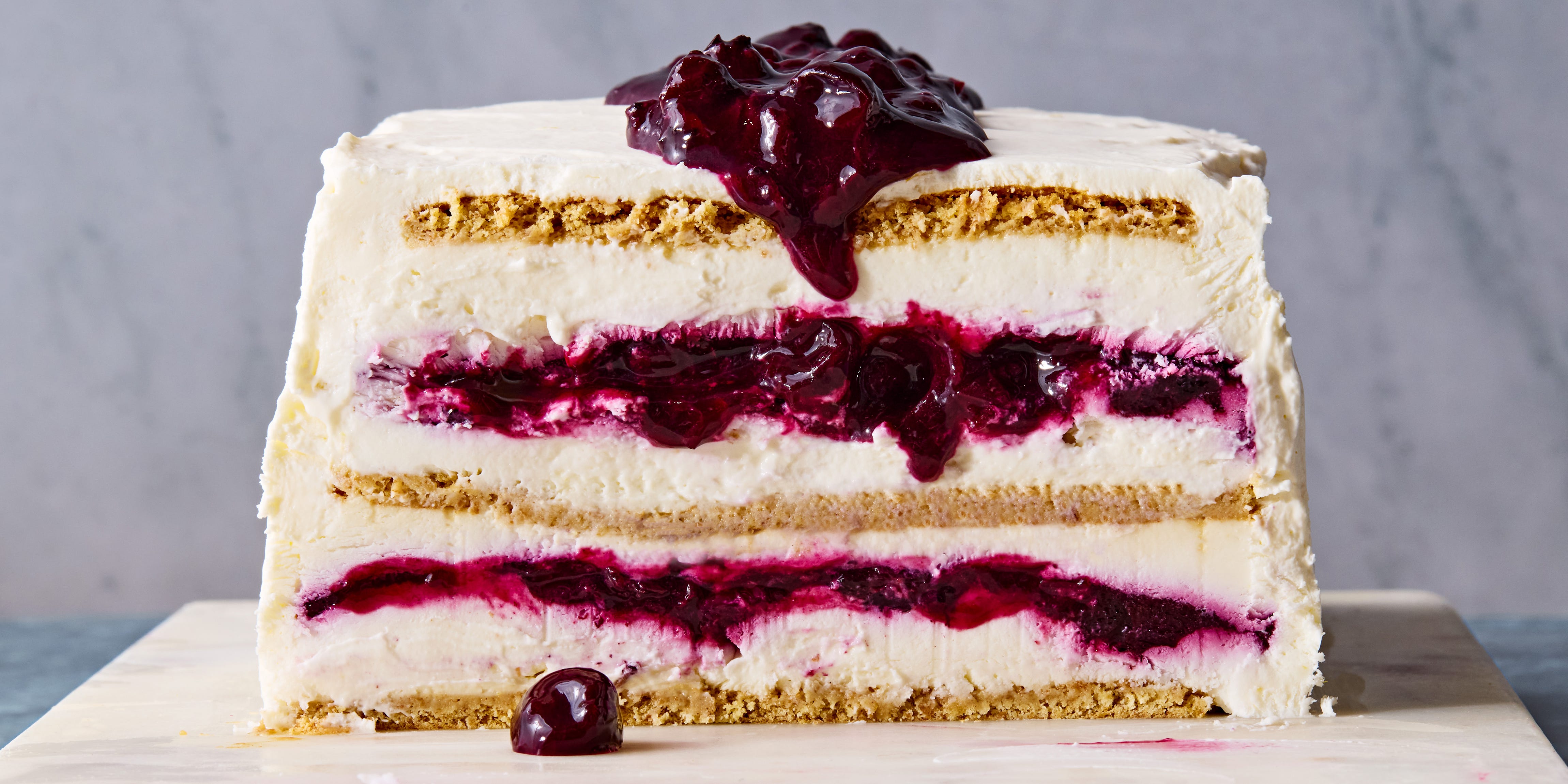 Blueberry Cheesecake Icebox Cake Is Our Favorite No-Fuss Summer Treat