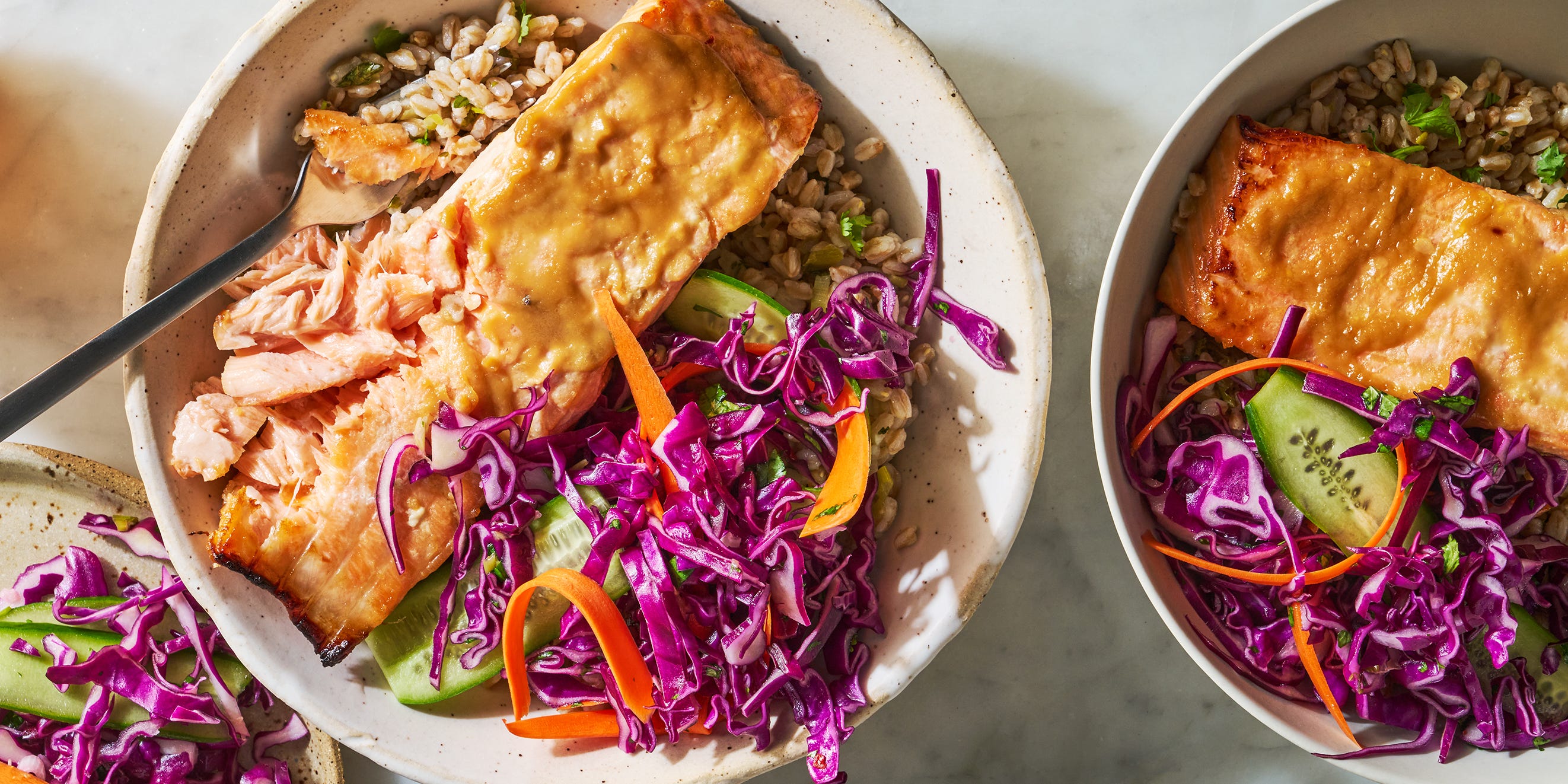 Charred Scallion Vinaigrette Is The Star Of This Miso Salmon & Farro Bowl