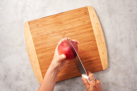 How To Cut A Peach - Easiest Way To Slice A Peach