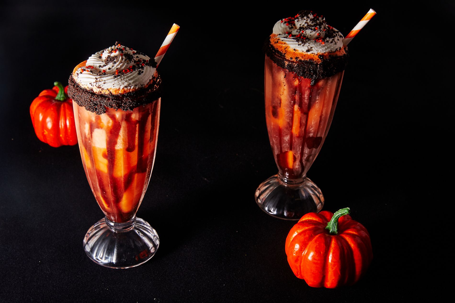 Boozy Screamsicle Shakes-image