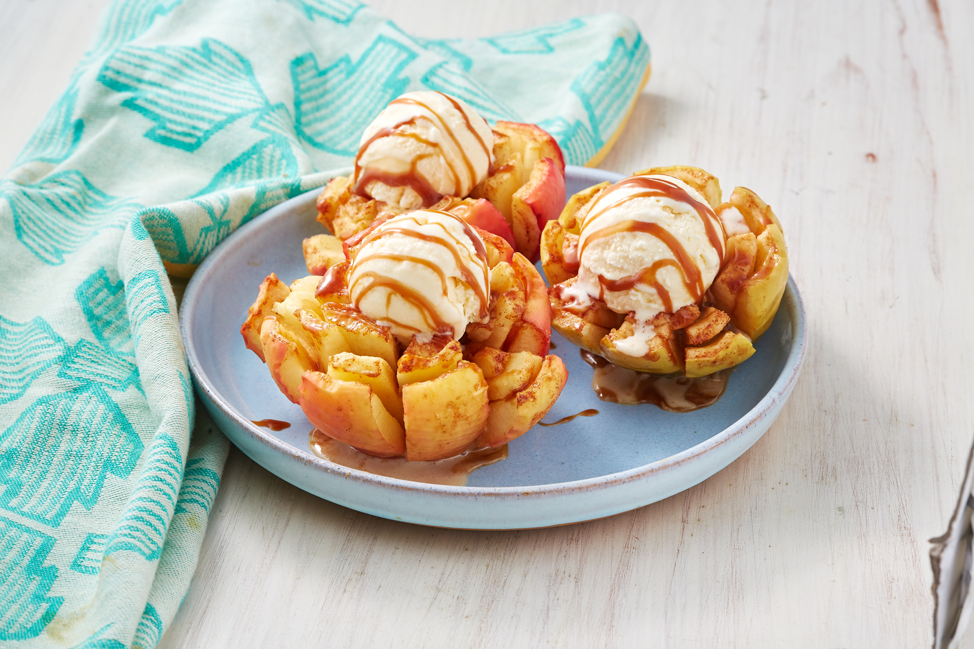 Bloomin' Apples-image