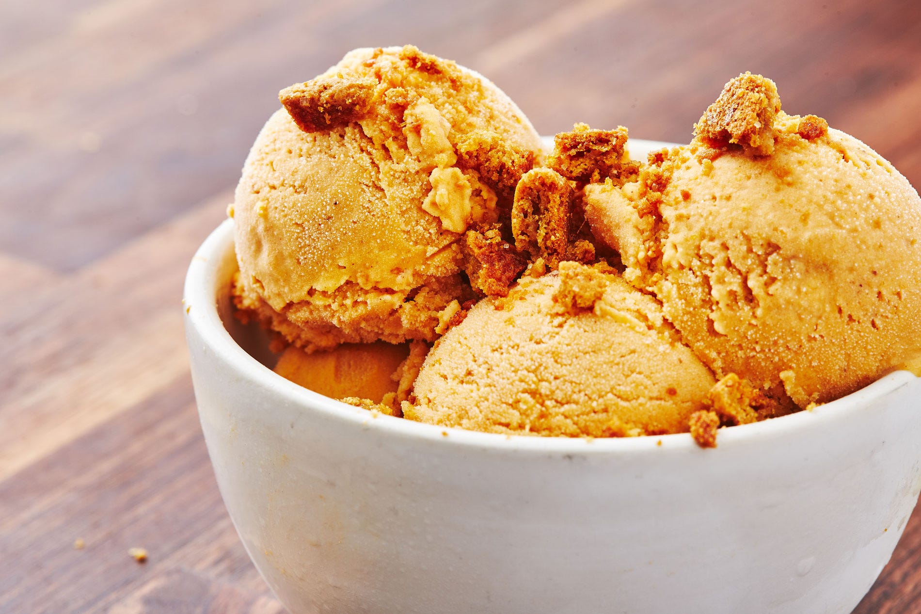 Pumpkin Ice Cream Is The Fall Treat We Scream For