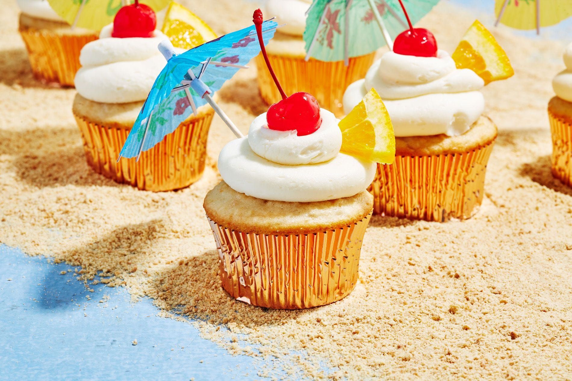 Bahama Mama Cupcakes-image