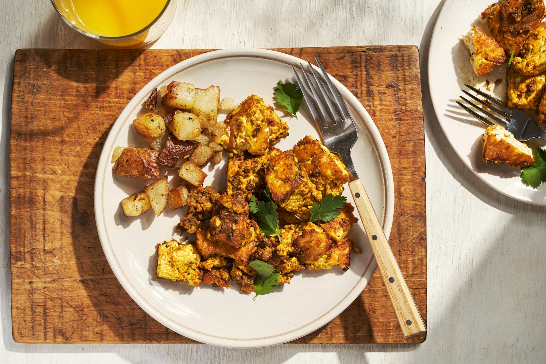 No Vegan Brunch Is Complete Without This Tofu Scramble