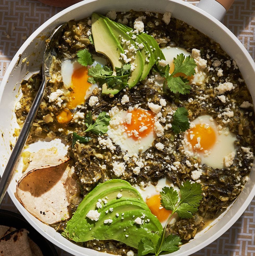 Spin The Color (& Flavor!) Wheel With Our Green Shakshuka