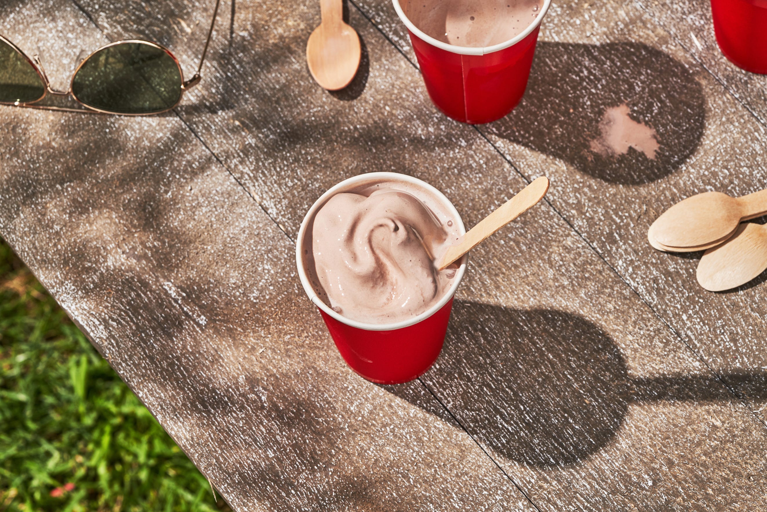 Our Copycat Wendy's Chocolate Frosty Is Even Easier Than The Drive-Thru