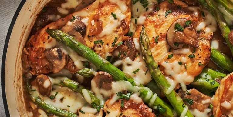 These 16 Chicken And Mushroom Recipes Go Way Beyond Marsala