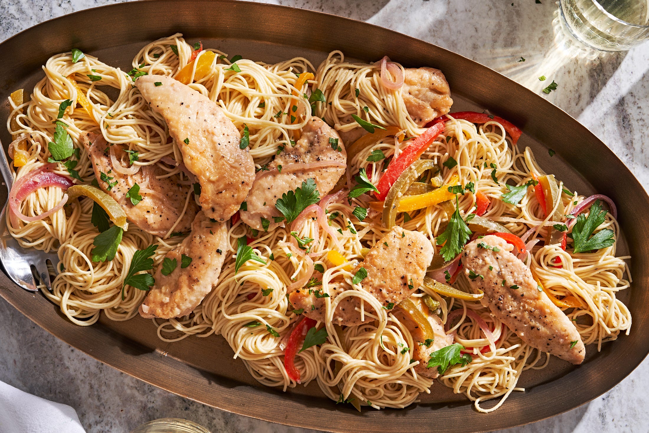 This Copycat Recipe For Olive Garden's Chicken Scampi Is Flawless