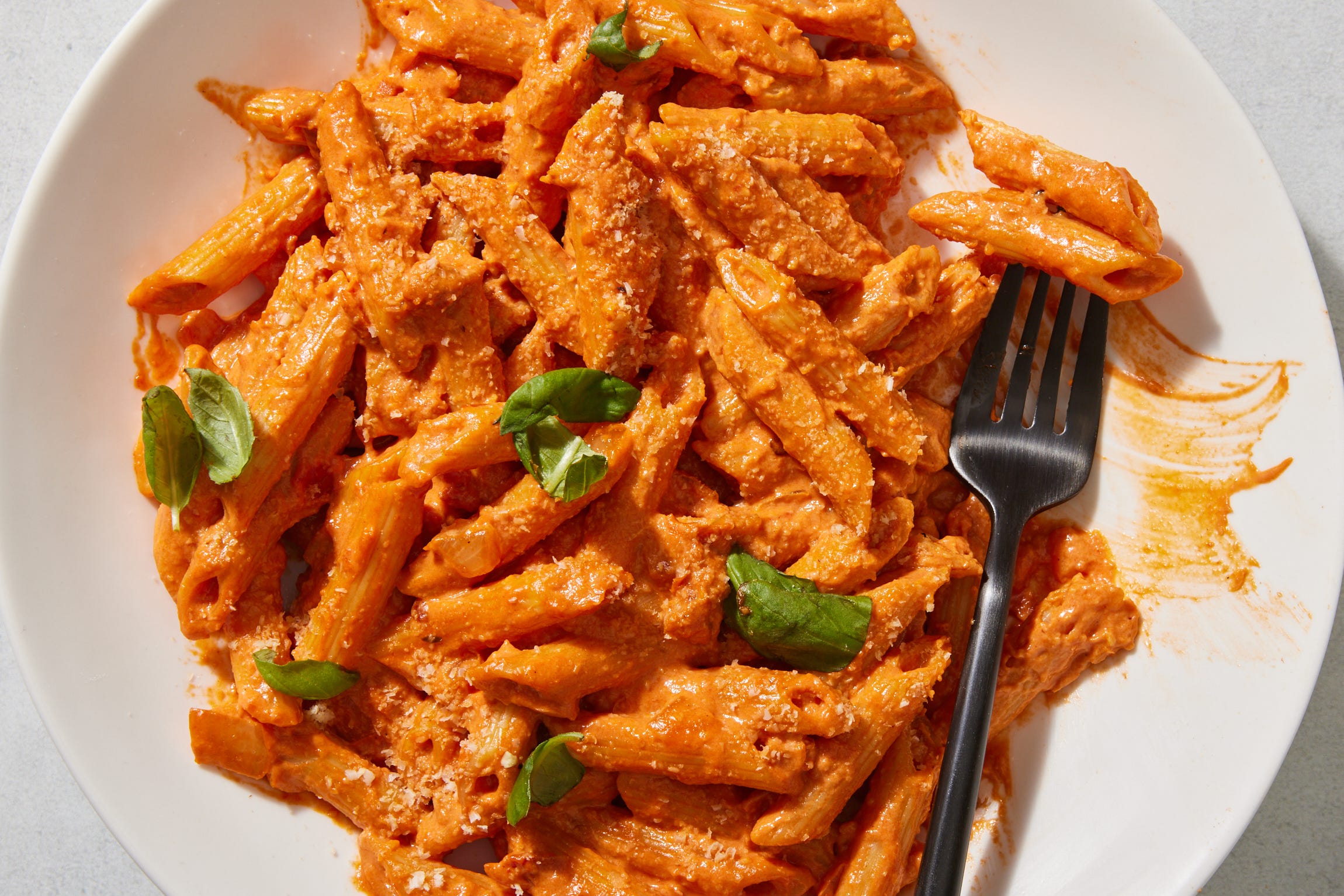 You'll Never Guess This Creamy Tomato Pasta Is Totally Vegan