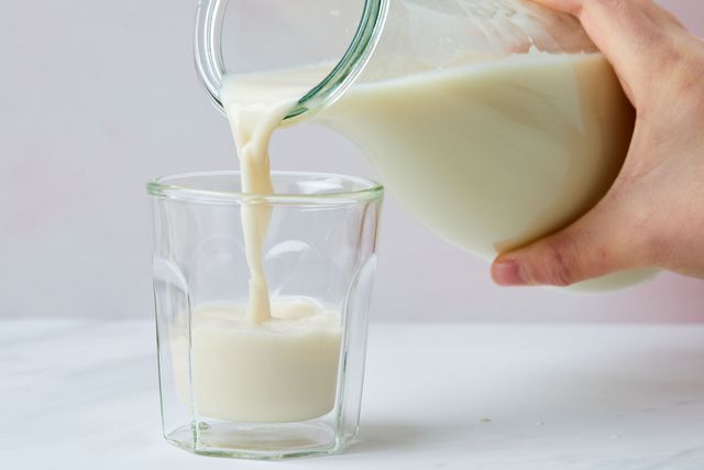 Best Homemade Almond Milk Recipe - How To Make Homemade Almond Milk