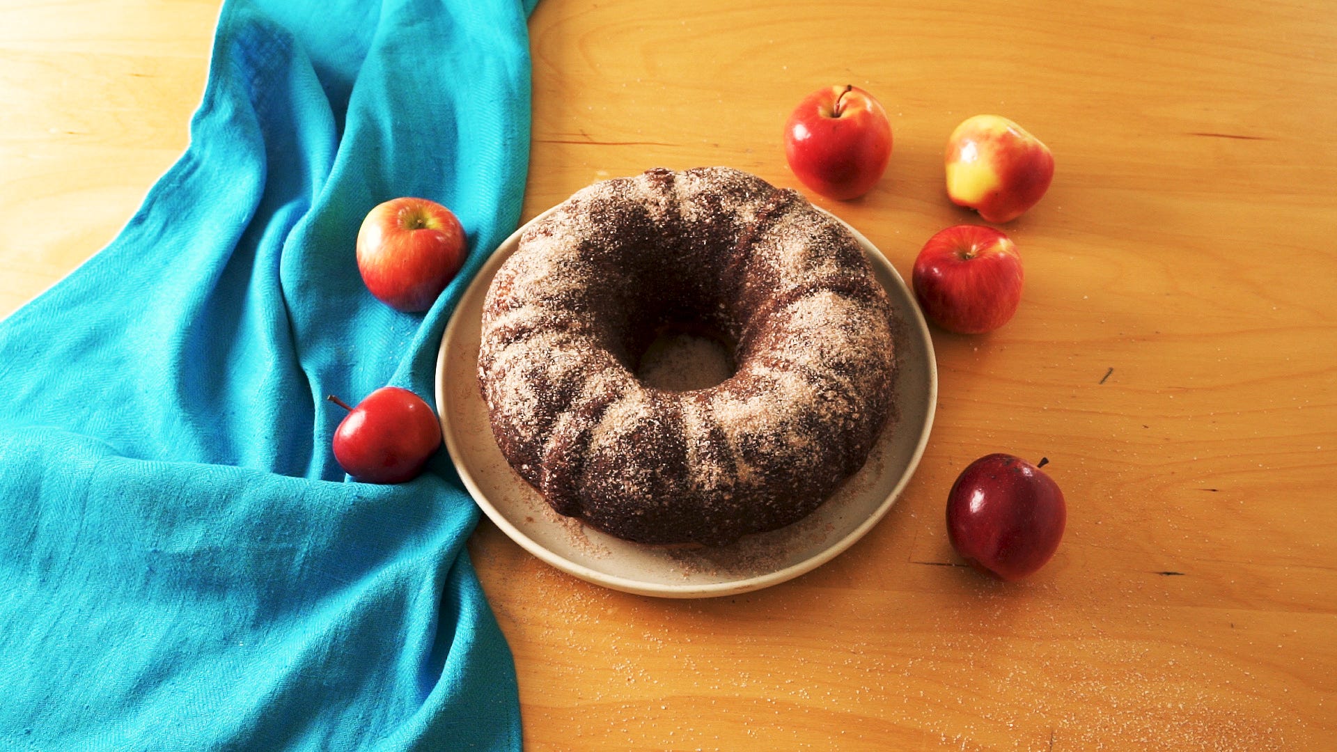 Apple Cider Donut Cake Is The Perfect Fall Dessert