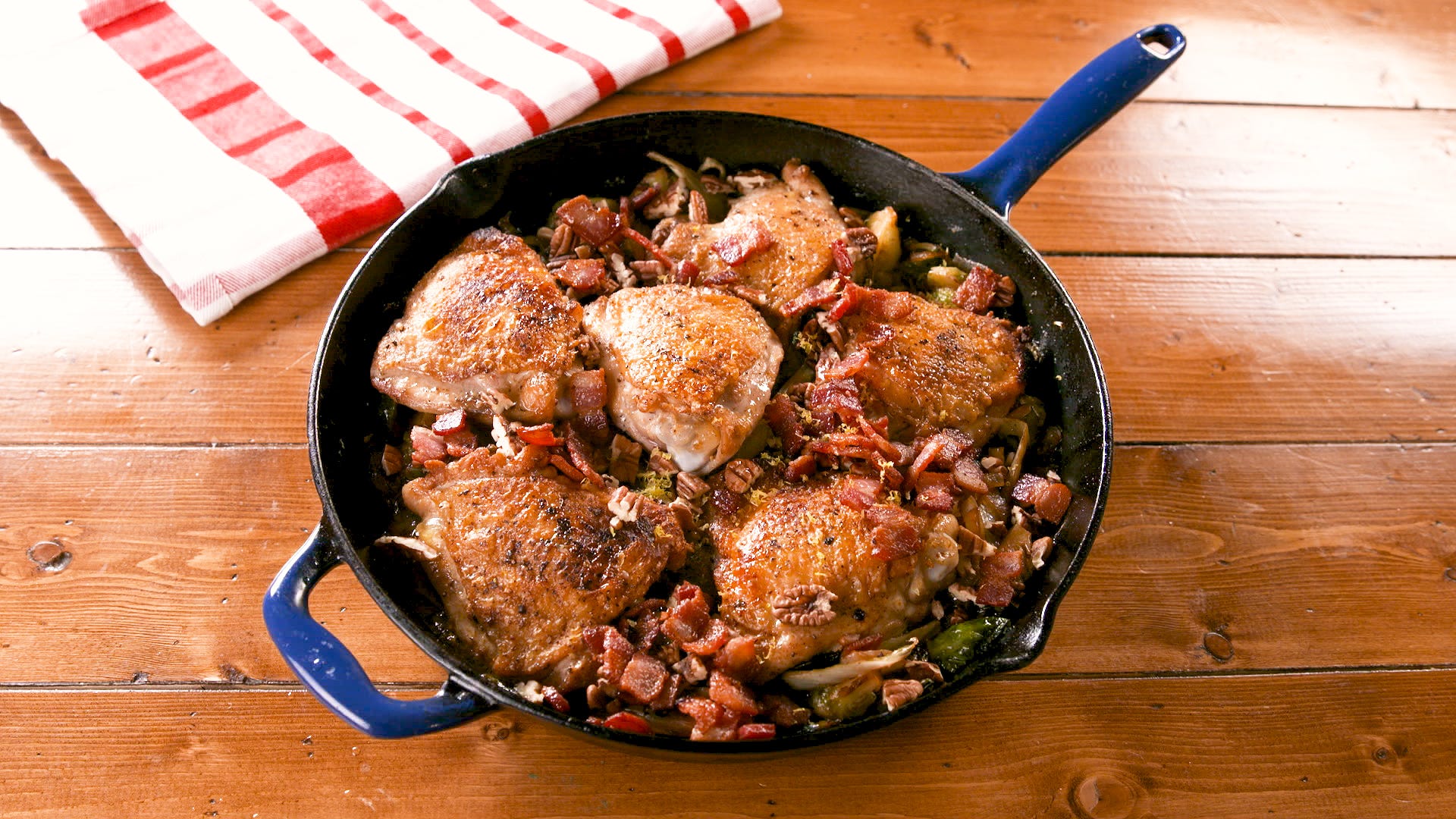 Brussels Sprouts + Bacon + Caramelized Onions = Harvest Chicken Skillet 😋