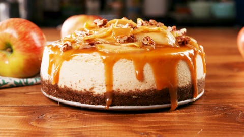 caramel apple cheesecake