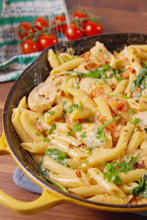 25 Easy Chicken Pasta Recipes - Pasta Dishes With Chicken
