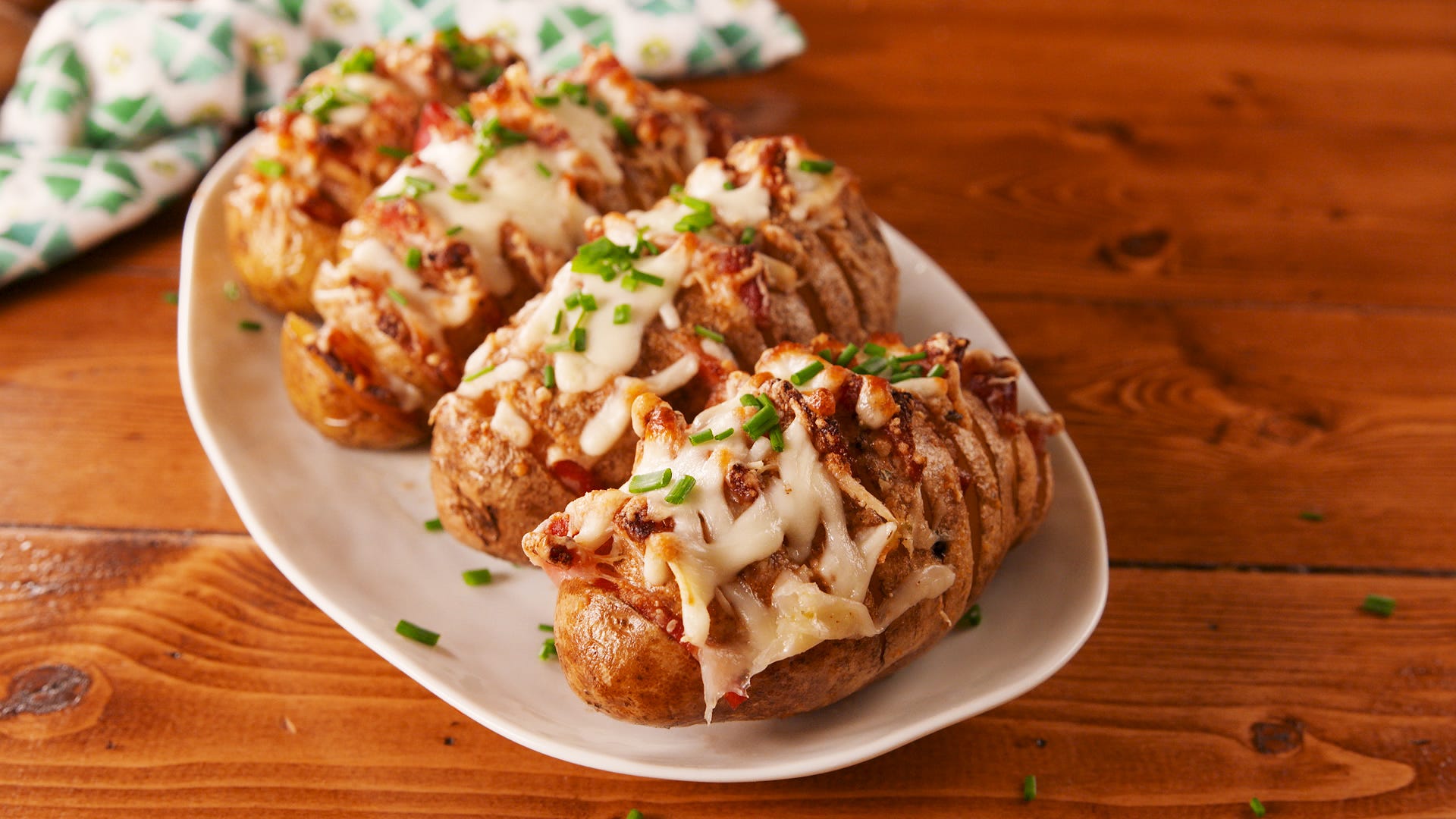 Jalapeño popper hasselback potatoes