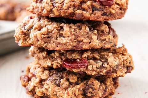 Healthy Oatmeal Cookies - Delish.com