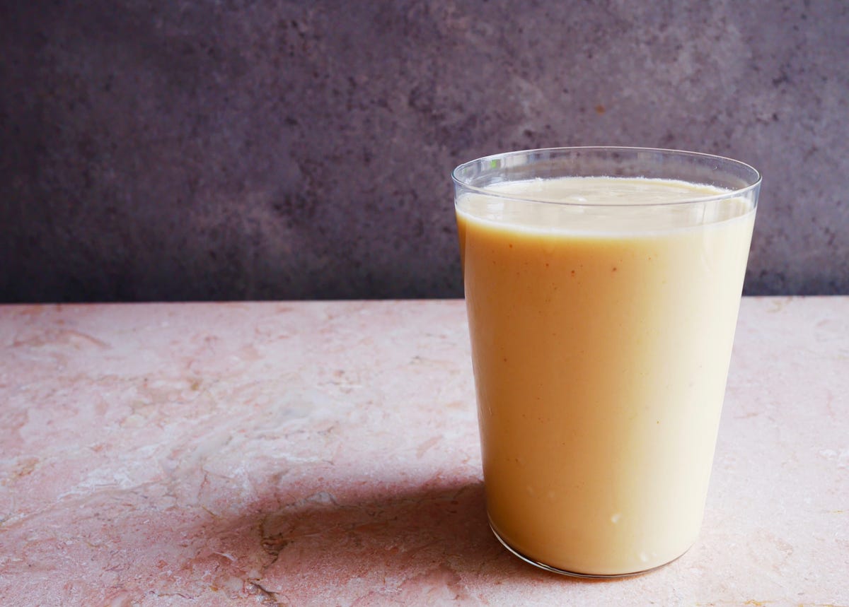 Best Mango Smoothie Recipe - How to Make Mango Smoothie