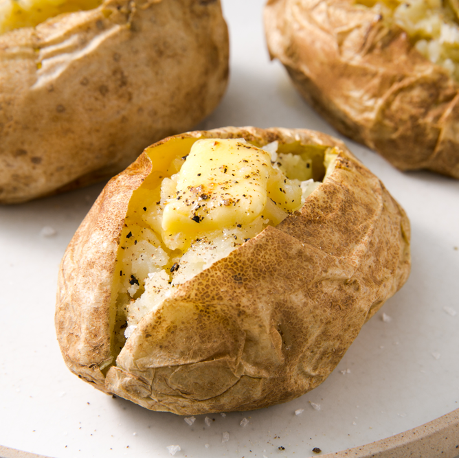 delish-microwave-baked-potato-horizontal