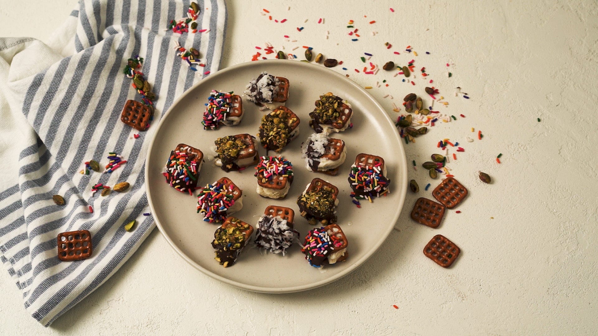 Pretzel Ice Cream Sandwich Bites Will Be Your New Favorite Summer Treat