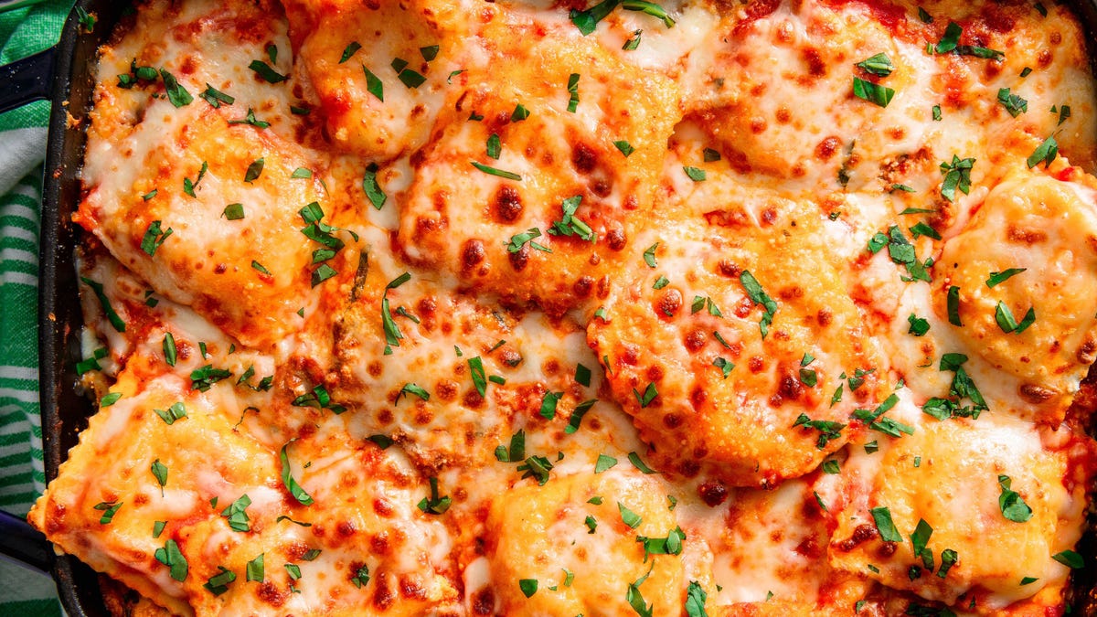 Ravioli Lasagna Will Change Pasta Night Forever