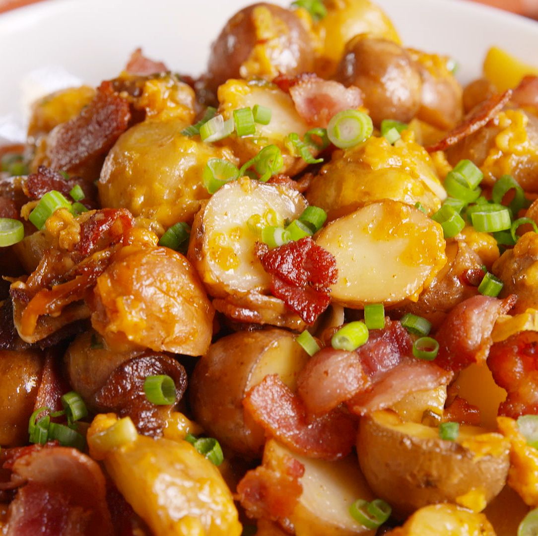Loaded Slow-Cooker Potatoes Is The Side That Saves You Valuable Oven Space