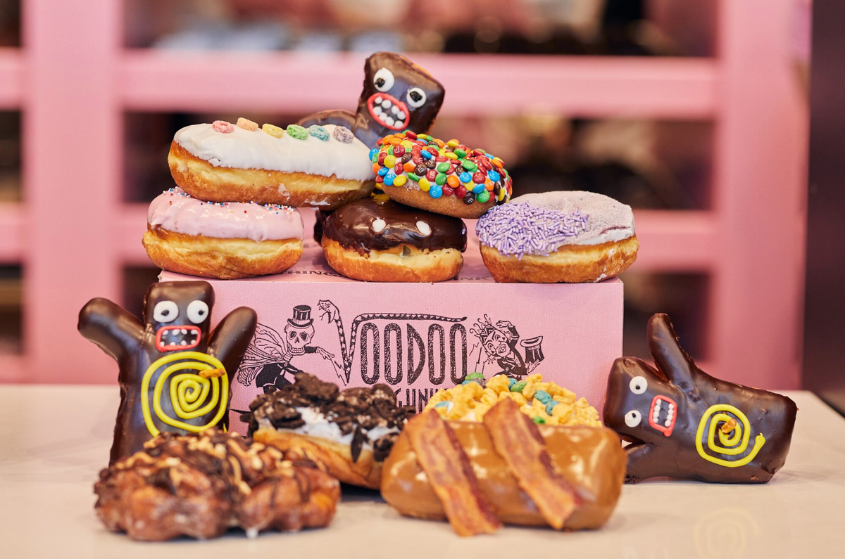 UPDATE: Voodoo Doughnuts Is Now Open At Universal Orlando