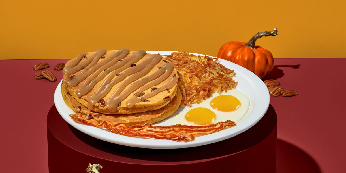 Pumpkin Pecan Pancakes Are Back At Denny's And Feature A Decadent ...