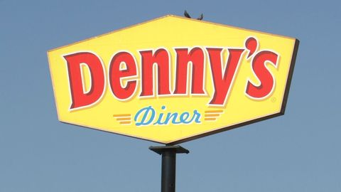 fully cooked thanksgiving dinner   denny's