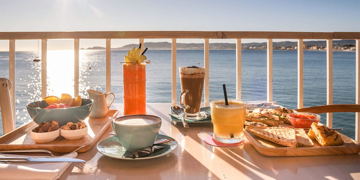 Desayunos con vistas al mar para empezar bien los días de verano