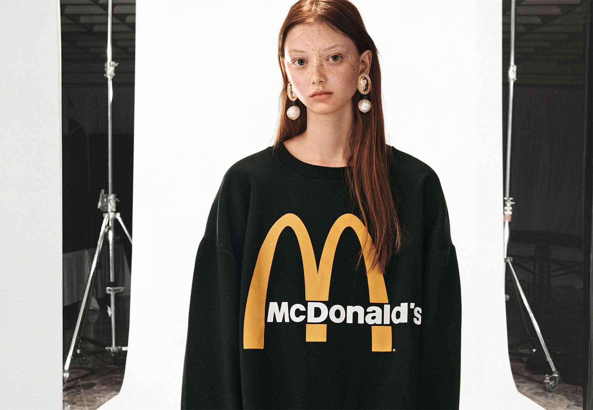 Zara y McDonalds: la nueva colección de ropa que vamos a devorar - Zara se pasa al mundo de comida rápida