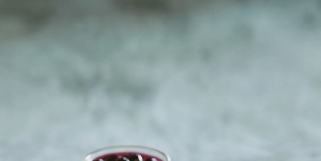 冷水希三子さんの発酵デザートレシピ 甘酒のパンナコッタ ブルーベリーソース