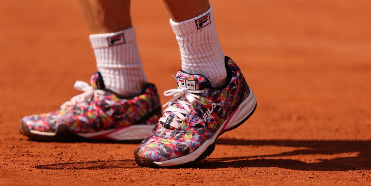 Velo Dramaturgo alarma Las zapatillas Nike y Adidas de Nadal y Federer en Roland Garros