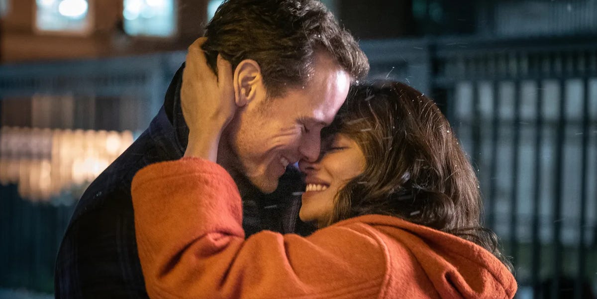 Criticism of ‘Love Again’, great love ballad with Sam Heughan Criticism of ‘Love Again’, great love ballad with Sam Heughan
