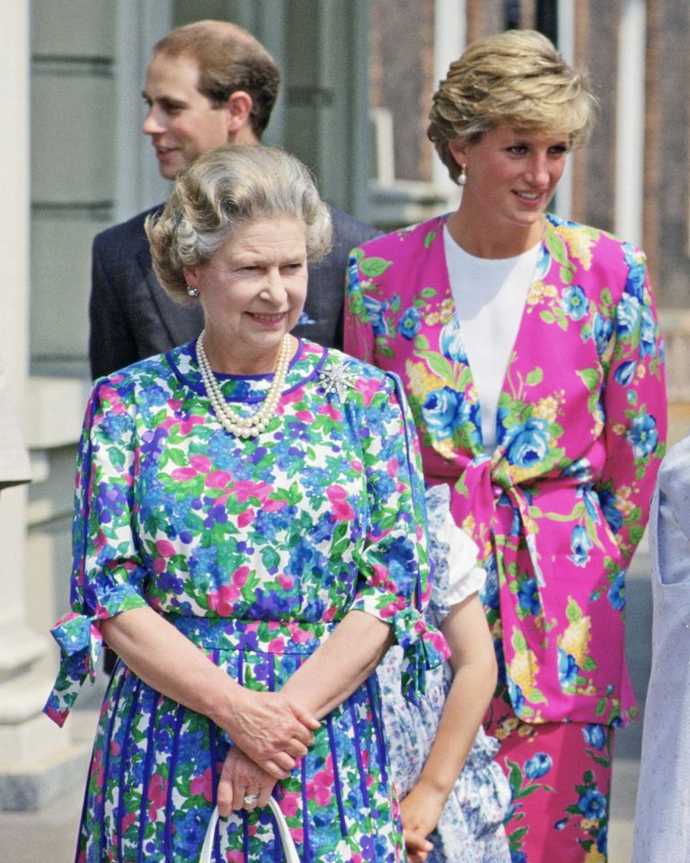 Inside Queen Elizabeth II And Princess Diana's Very Complicated ...