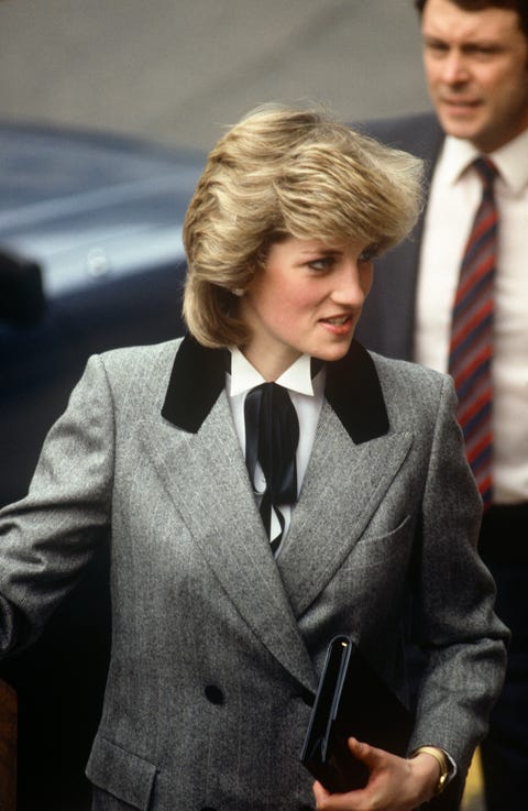 Kate Middleton Had a Princess Diana Moment in Her Gray Blazer