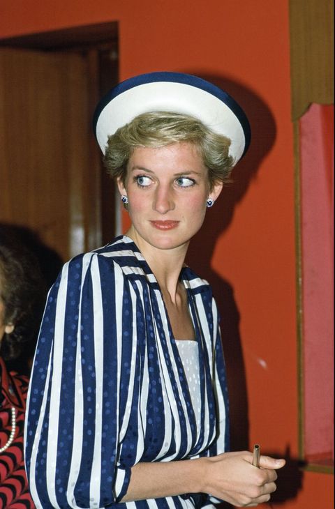 Princess Diana’s iconic outfits sold for over £200,000 at auction