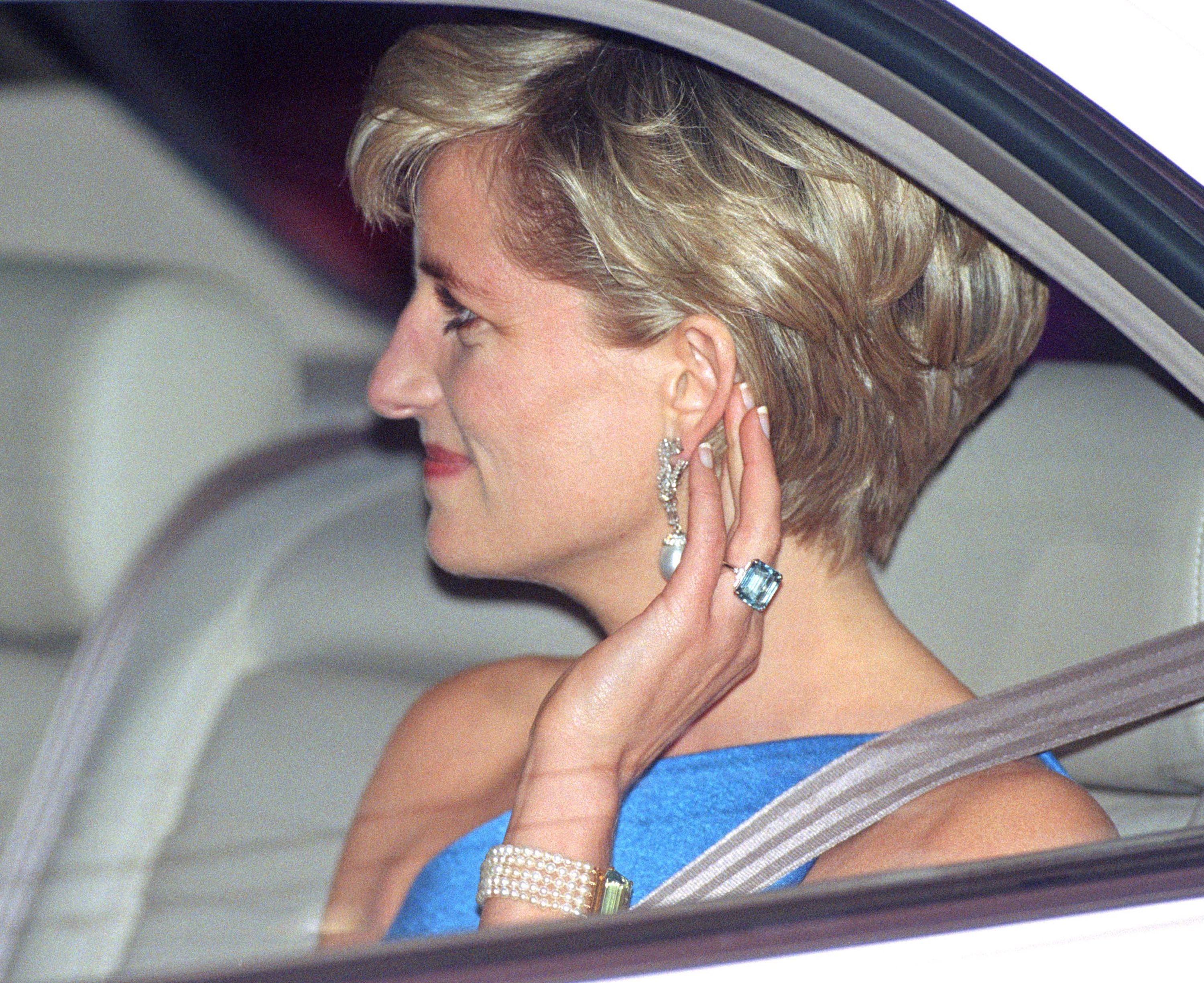 penge Byttehandel Omhyggelig læsning Princess Diana's 12 Most Beautiful Jewelry Pieces