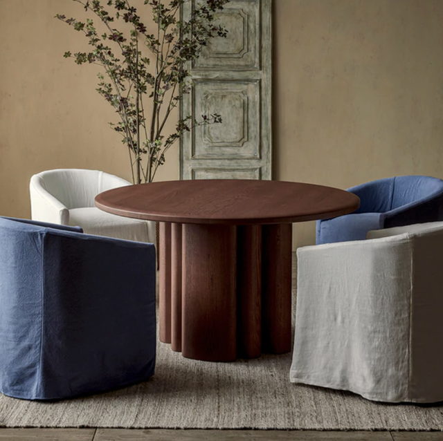 circle dining table